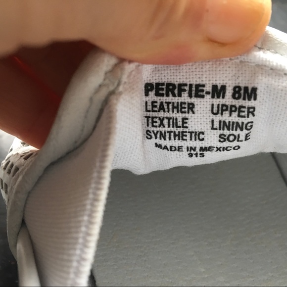 Steve Madden White Leather Slip On Sneakers NIB - Picture 7 of 8